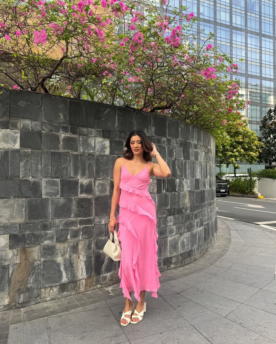 🌸 Celebrity Style Watch: Kianna Dy Stuns in Romantic Ruffles at the City